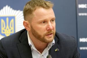 Шевченко: Поскольку в украинском юридическом поле нет судебного решения о задержании этого гражданина, то Генпрокуратура будет решать, что делать, если Иванющенко появится где-то