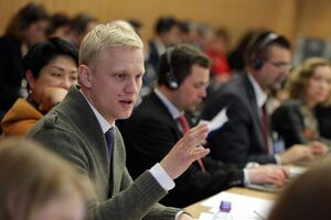 Шабунин (на фото) заявил, что не верит в возвращение Иванющенко в Украину