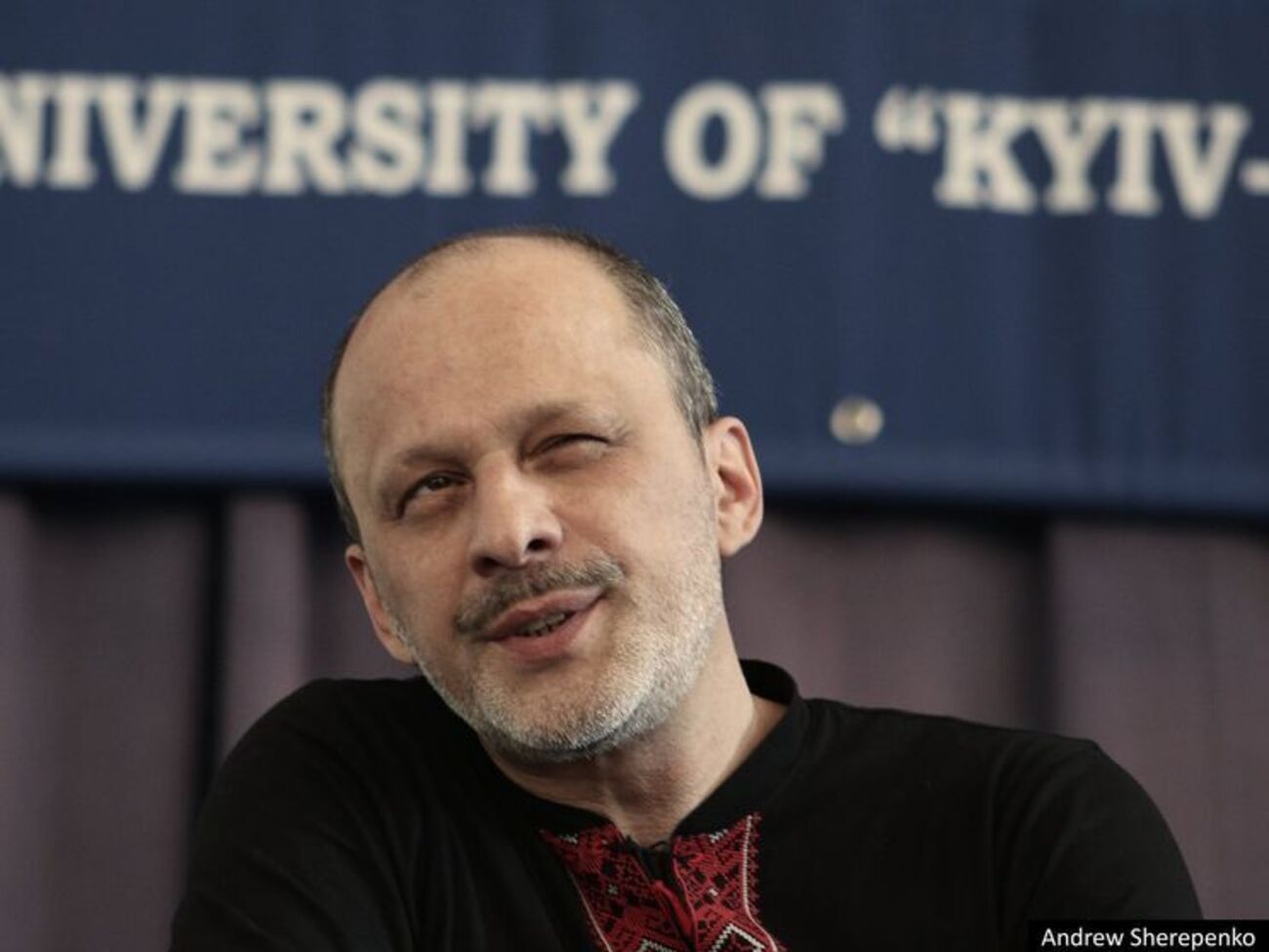 Конкурс между украинскими городами за право провести "Евровидение" может стартовать 10 июня, сообщил Аласания