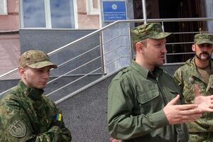 Михайлов (слева) и Ватолкин заявили, что их заставляли бить противников ЛГБТ-марша