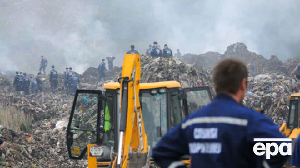 Пожар на свалке возобновился