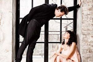 Безруков сделал официальное заявление о беременности жены