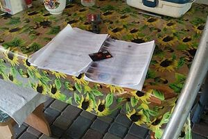 В ходе обысков у депутата и его знакомого – владельца счета оперативники изъяли вещественные доказательства