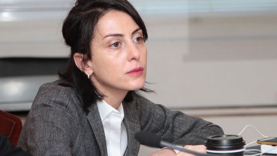 Деканоидзе: Если не будет законодательной базы, которая бы урегулировала вопрос незаконной добычи янтаря, мы будем бессильны