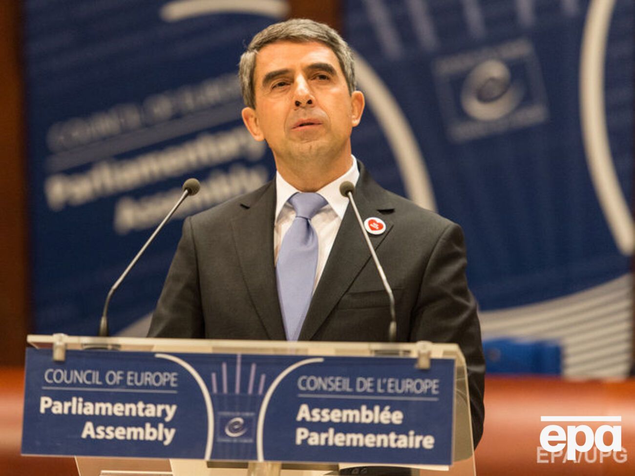 Президент Болгарии последовательно поддерживает Украину