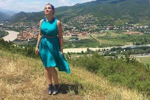 Чехова путешествует по Грузии с супругом