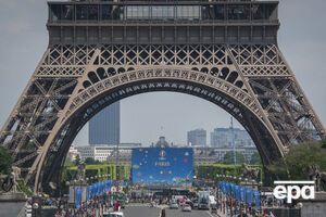 Эйфелева башня будет подсвечиваться цветами флага одной из стран каждый игровой день, через 10 минут после окончания последнего матча