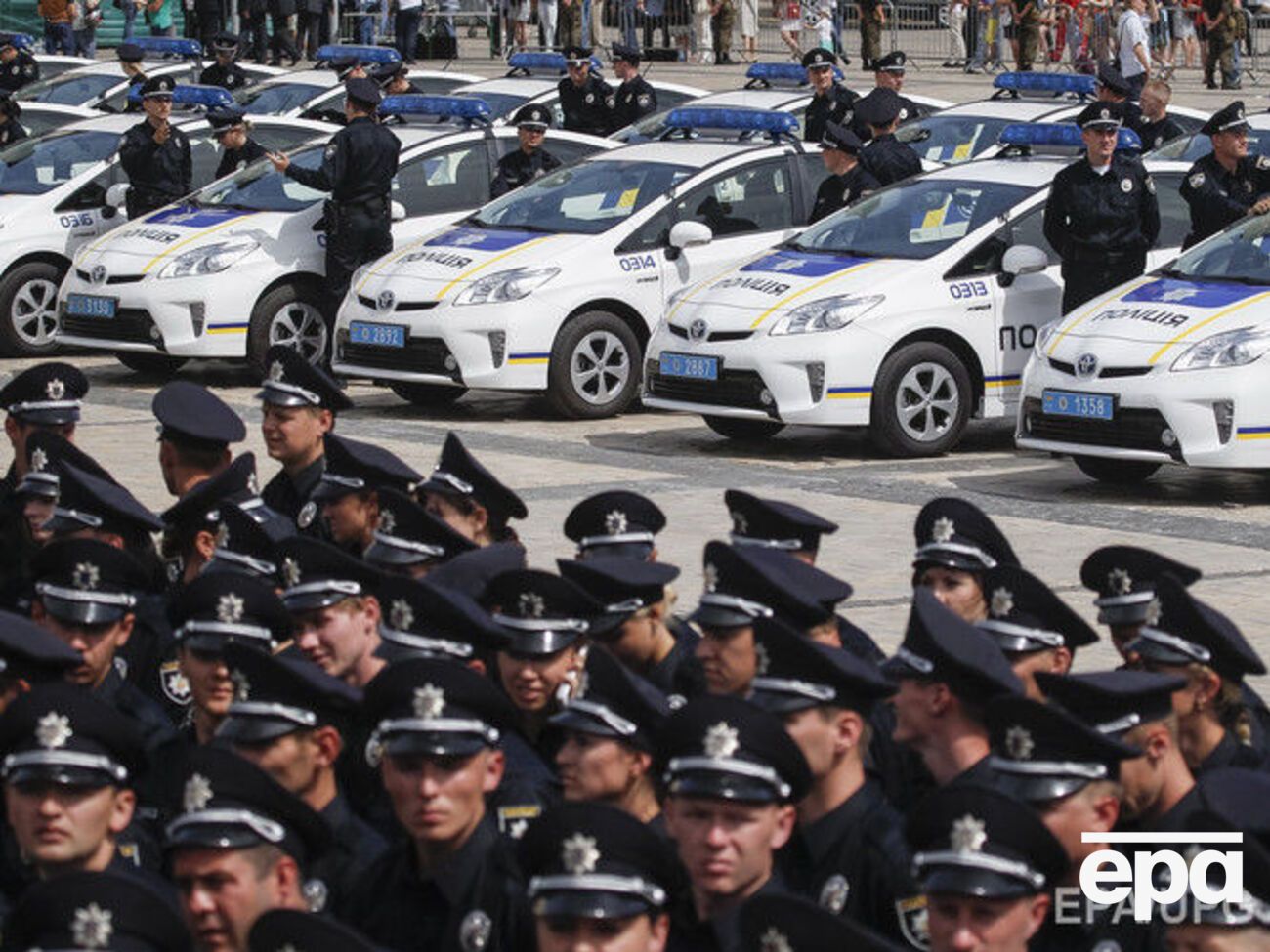 Полиция не нашла взрывчатку на площади Свободы в Харькове