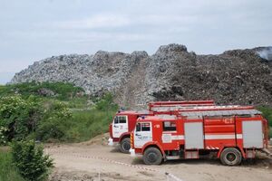 Спасатели сообщили, что локализовали пожар на свалке