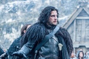 В развитии сюжета финальных эпизодов создатели сериала советуются с автором первоисточника, Мартином