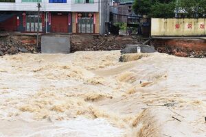 Тайфун "Непартак" разрушил тысячу домов на востоке Китая