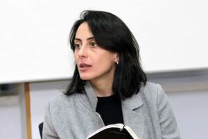 Деканоидзе сообщила, что ее хотят лишить гражданства Грузии