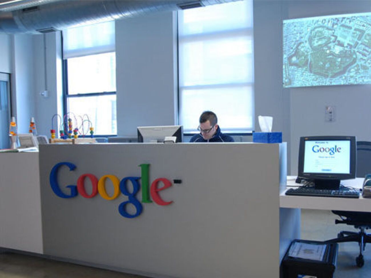 Google является крупнейшей поисковой системой интернета