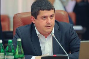 Бурбак сообщил о готовности работать в Раде летом