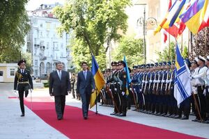Трюдо поделился фотографиями своей поездки в Twitter