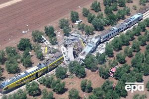 Десятки пассажиров поездов получили ранения