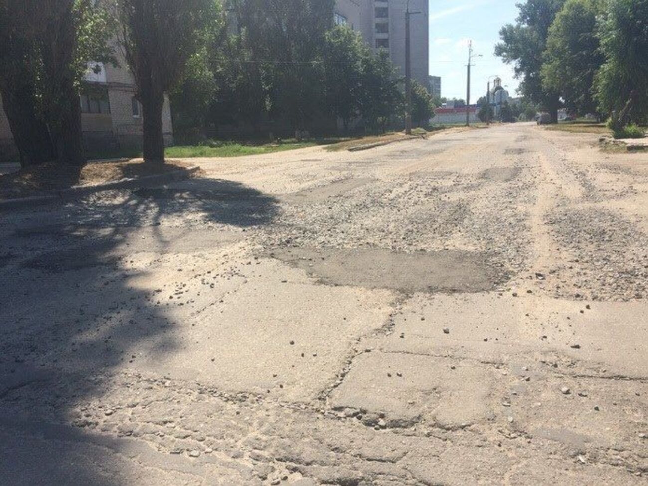 Подрядчик украл более миллиона гривен на дорогах Павлограда