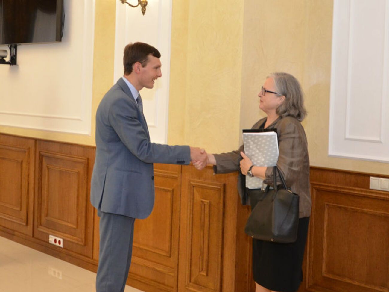 Замгенпрокурора Украины Евгений Енин встретился сегодня с послом Австрии в Украине Гермине Поппеллер