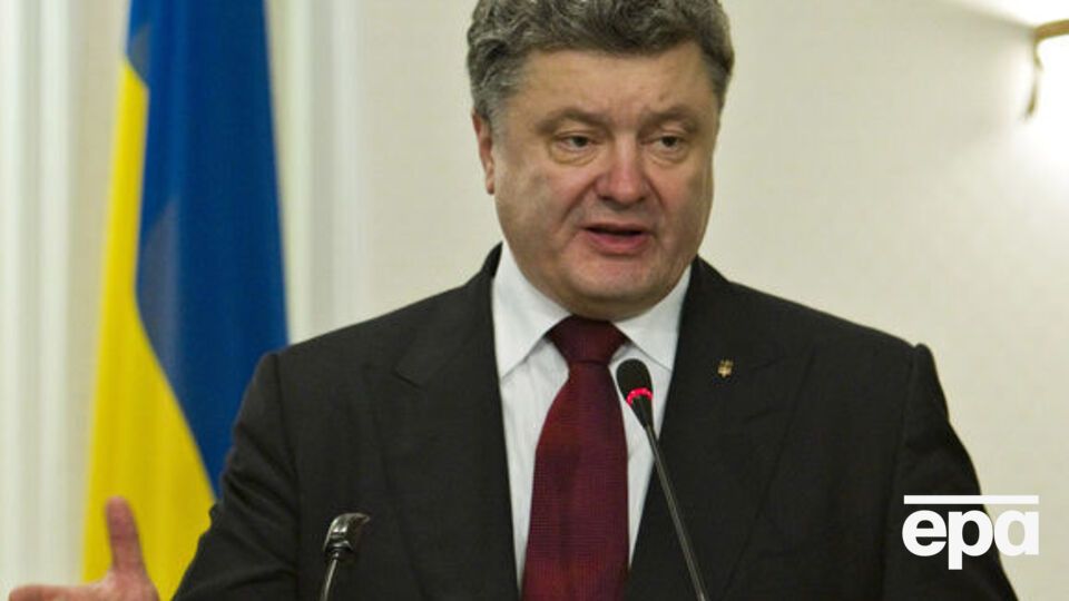 Порошенко поблагодарил Сенцова за стойкость