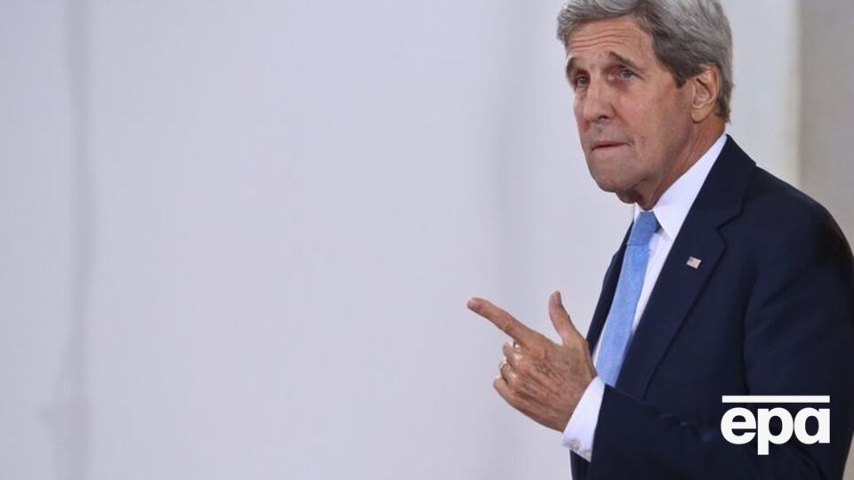 Керри завтра посетит Москву