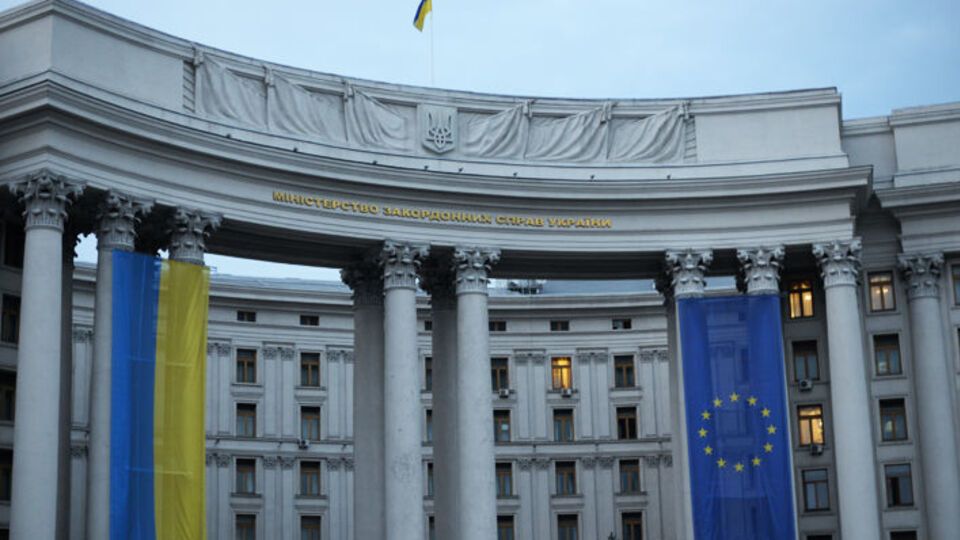 МИД подтвердил задержание украинцев в Испании