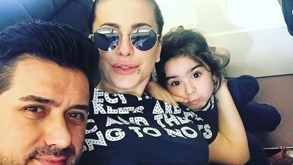 Мурат Налчаджиоглу, Ани Лорак и их дочь София отправились на отдых в Турцию