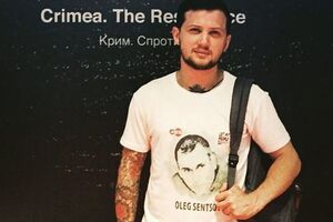 Афанасьев (на фото): Сенцов является примером для Украины