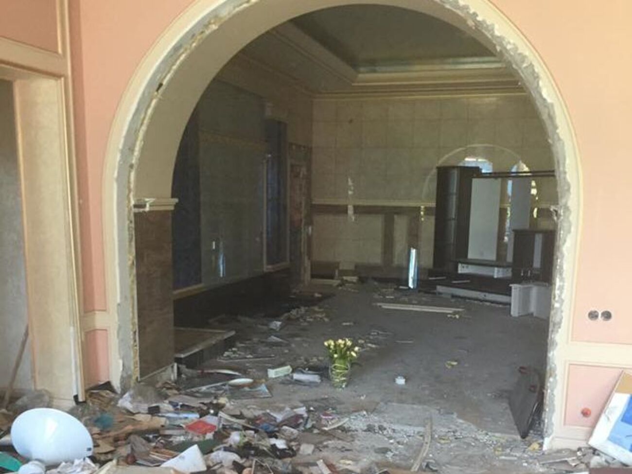 Загородный дом Пшонки находится в Гореничах, почти в 30 км от Киева