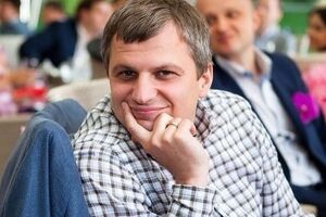 Николай Негрич: Вести себя надо цивилизованно, обговаривать все на комиссии, предоставлять документы, а не нападать и устраивать скандал