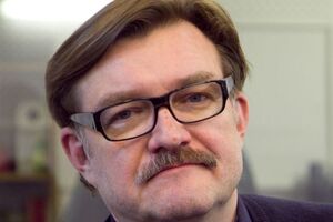 Евгений Киселев (на фото) о Дмитрии Киселеве: У меня почему-то никогда не было ни интереса, ни симпатии к этому человеку