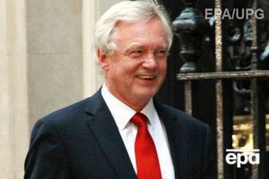 Евроскептик Дэвид Дэвис стал министром Великобритании по Brexit