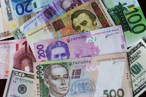 Курс валют на 15 июля