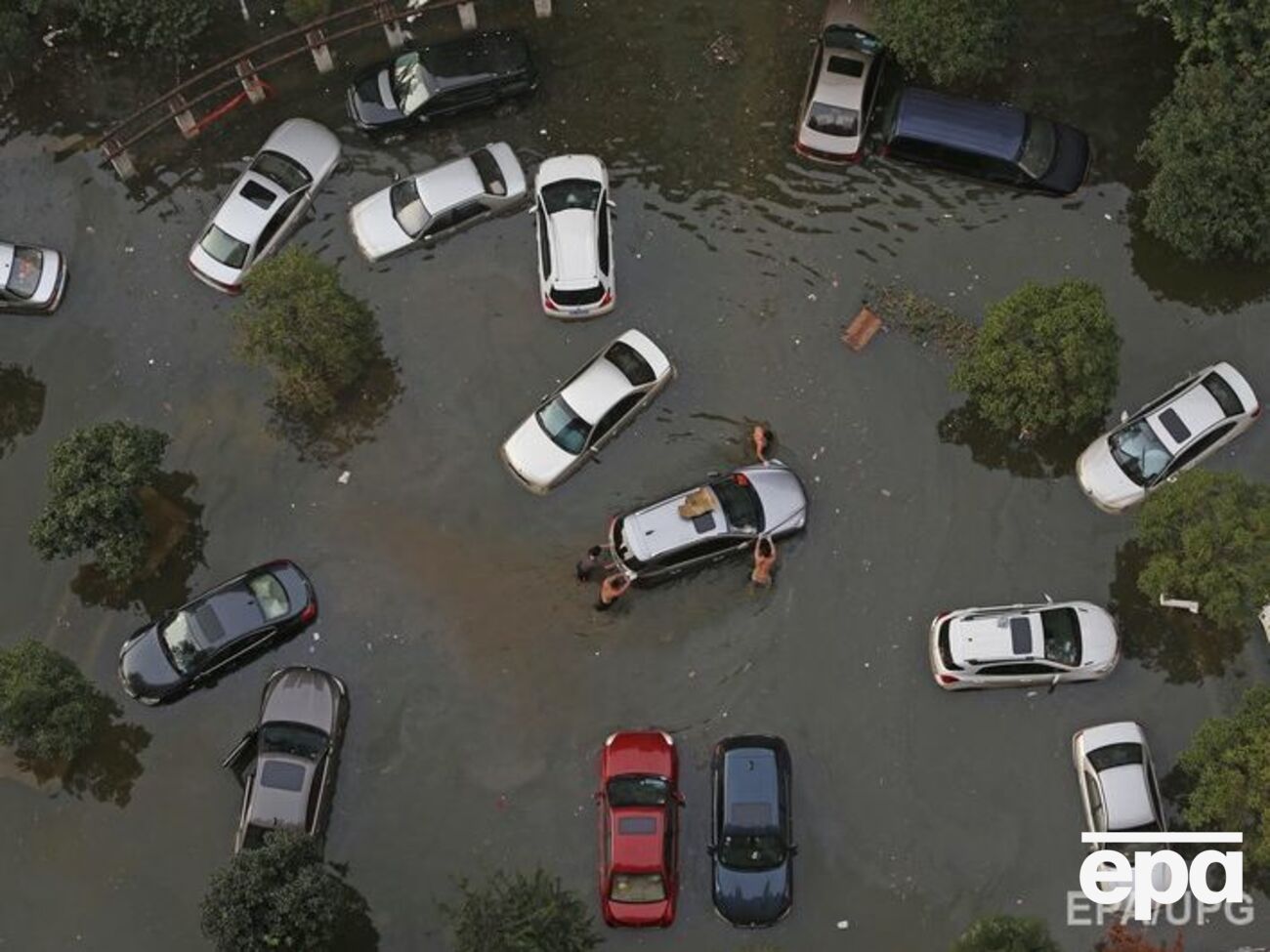 Китай страдает от масштабных наводнений