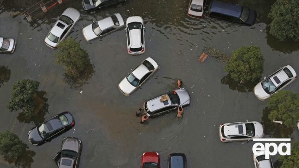 Китай страдает от масштабных наводнений