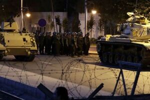 Военные заявили об отстранении президента и Кабмина Турции