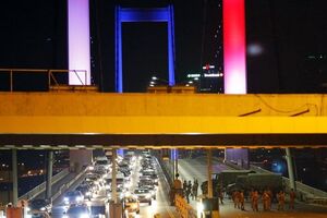 В Турции совершен военный переворот