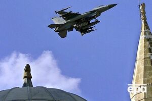 Истребитель F-16 вступил в воздушный бой на стороне Эрдогана