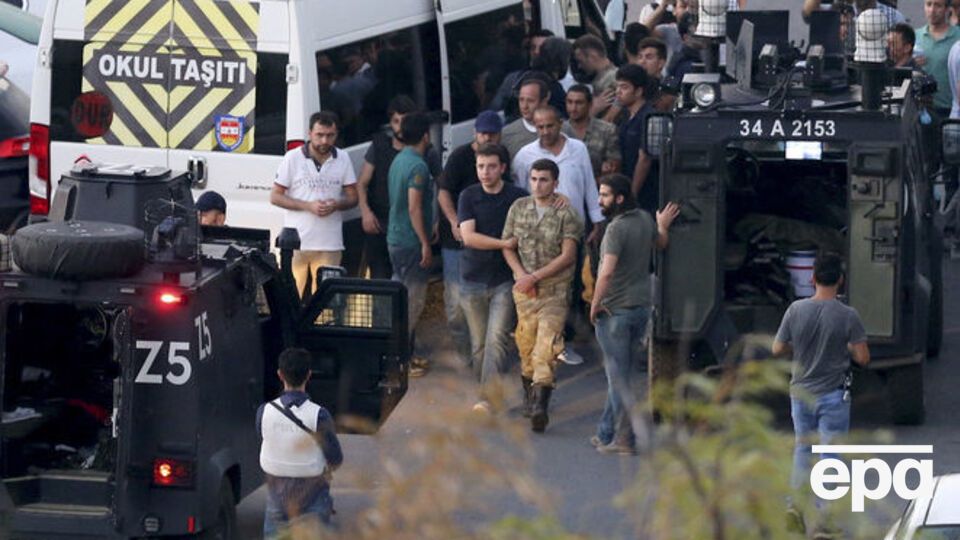 В Турции финишировала операция по задержанию военнослужащих, принявших участие в перевороте