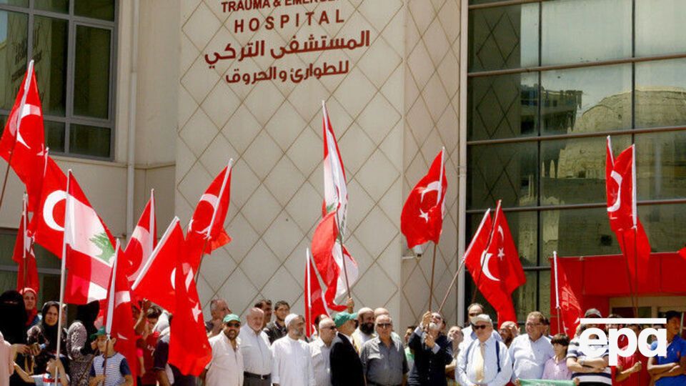 Украинцам рекомендуют не спешить с посещением Турции