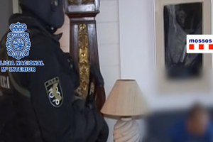 По предварительной версии полицейских, Черновецкий-младший был "мозгом" преступной группировки