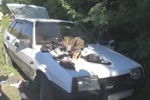 Снаряжение и оружие нападавших на инкассаторов