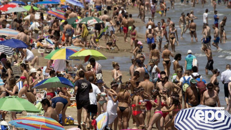 В МИДе советуют туристам хранить документы, деньги и вещи в местах, откуда их можно быстро извлечь