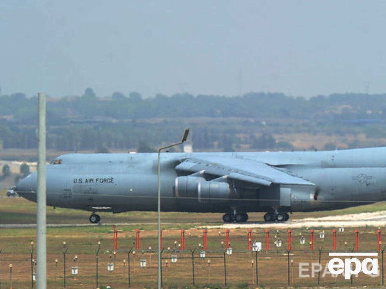 Самолет ВВС США на базе Инджирлик