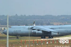 Самолет ВВС США на базе Инджирлик