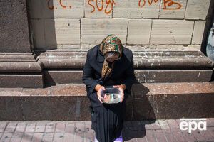 Половина населения Украины считает, что в 2016 году их материальное положение ухудшится
