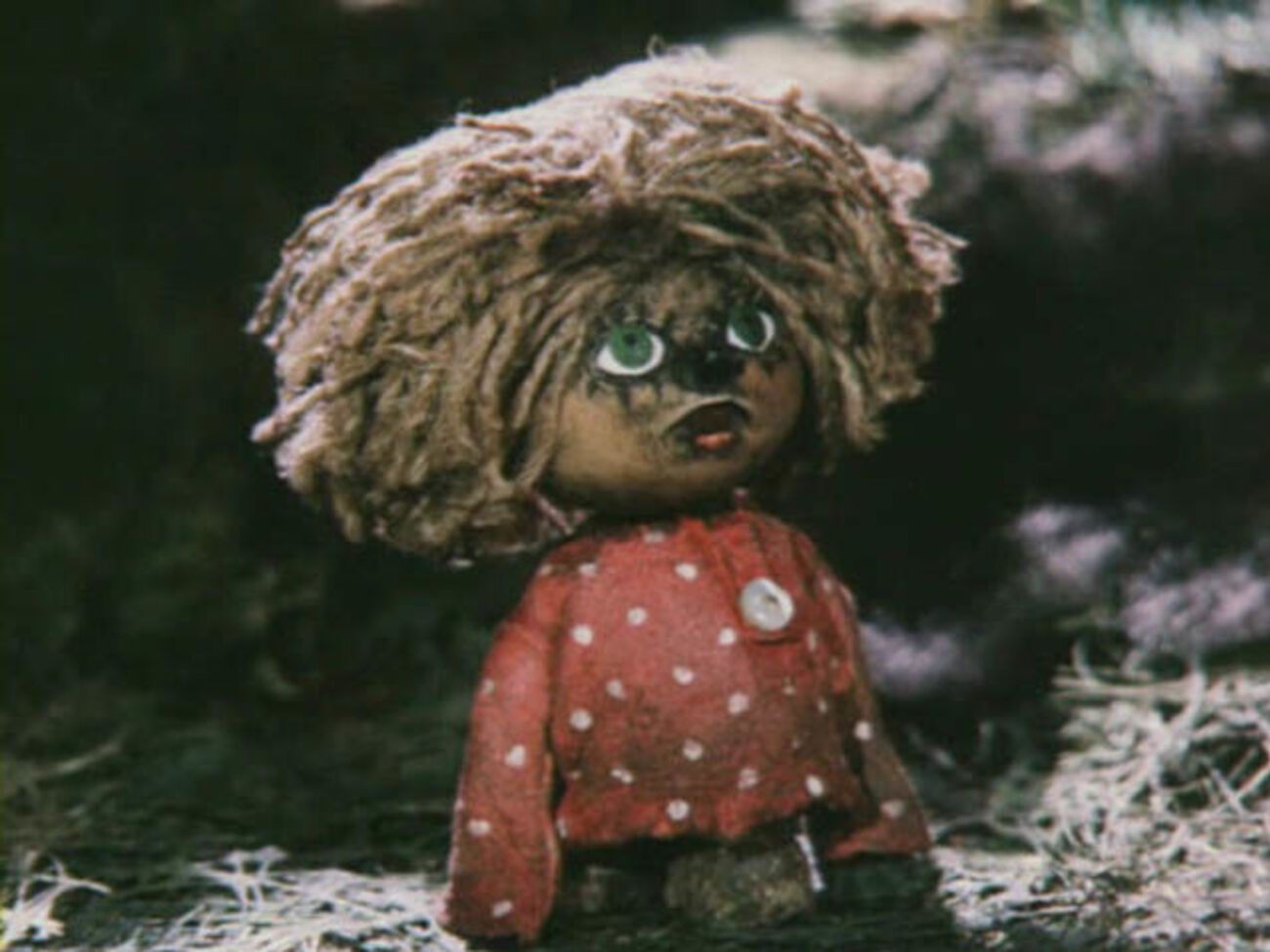 Пикачу и Бульбазавра заменили на Домовенка Кузю (на фото) и Чебурашку