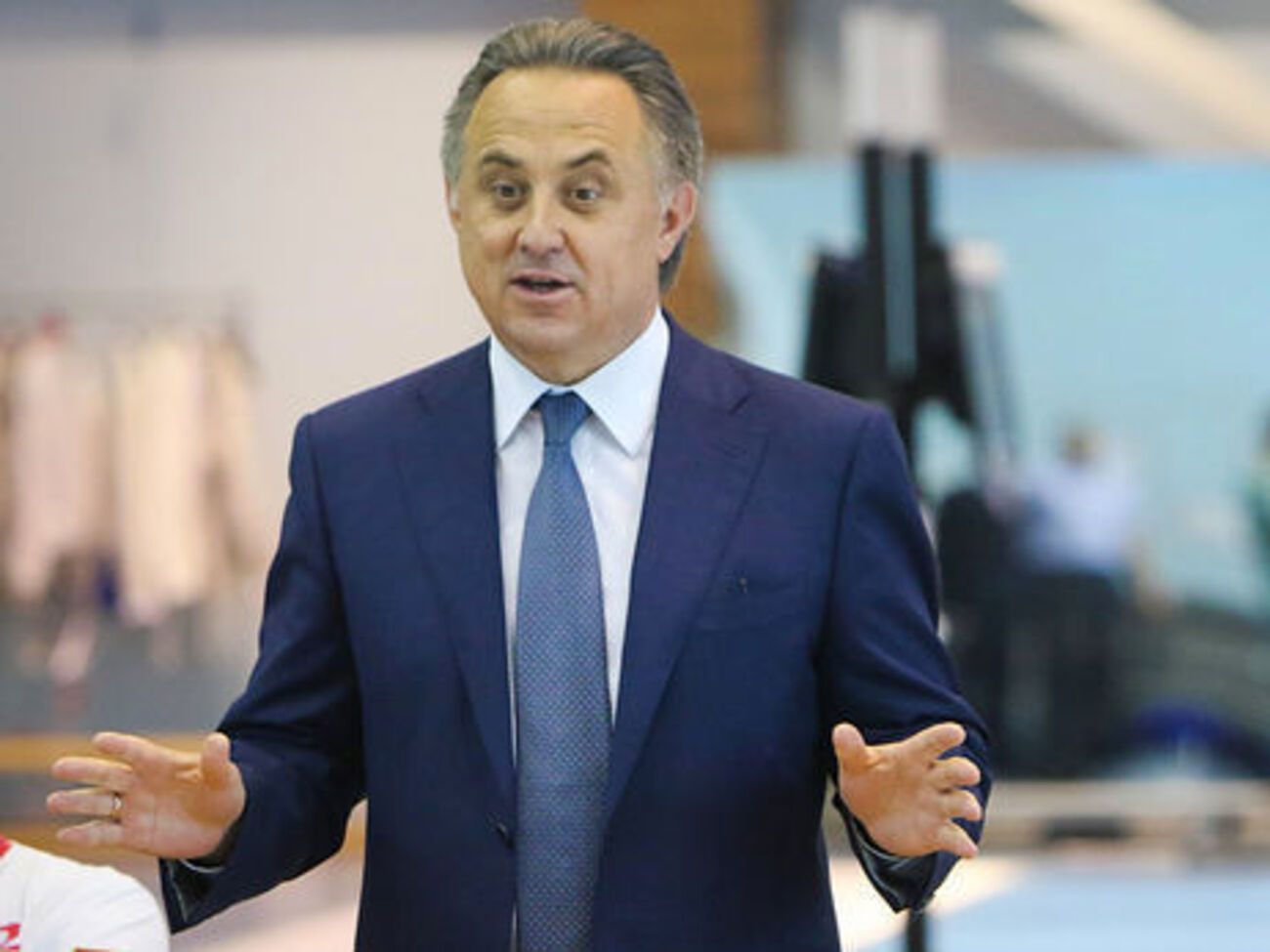 Виталий Мутко не уточнил, связан ли роспуск сборной с петицией