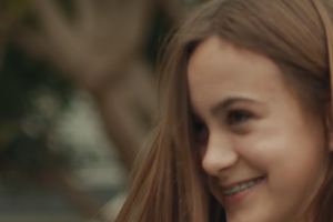 Дочь Кортни Кокс стала героиней песни и клипа