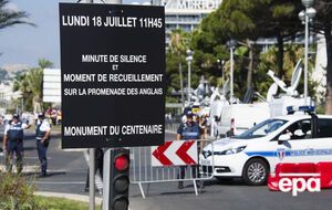 После теракта в Ницце французская полиция усилила контроль за безопасностью граждан