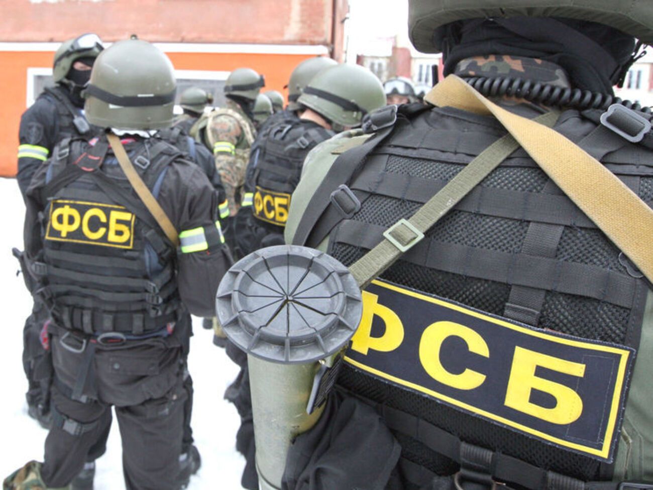 ФСБ задержала 13 мусульман, которые занимались заготовкой древесины